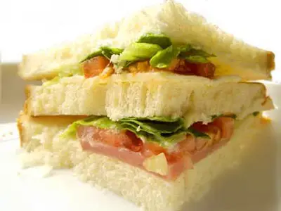 芝士火腿三文治