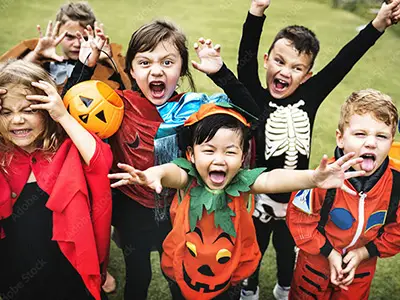 萬聖節的起源(裝扮、不給糖就搗蛋、南瓜燈)