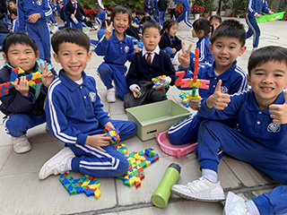 愉快的校園生活